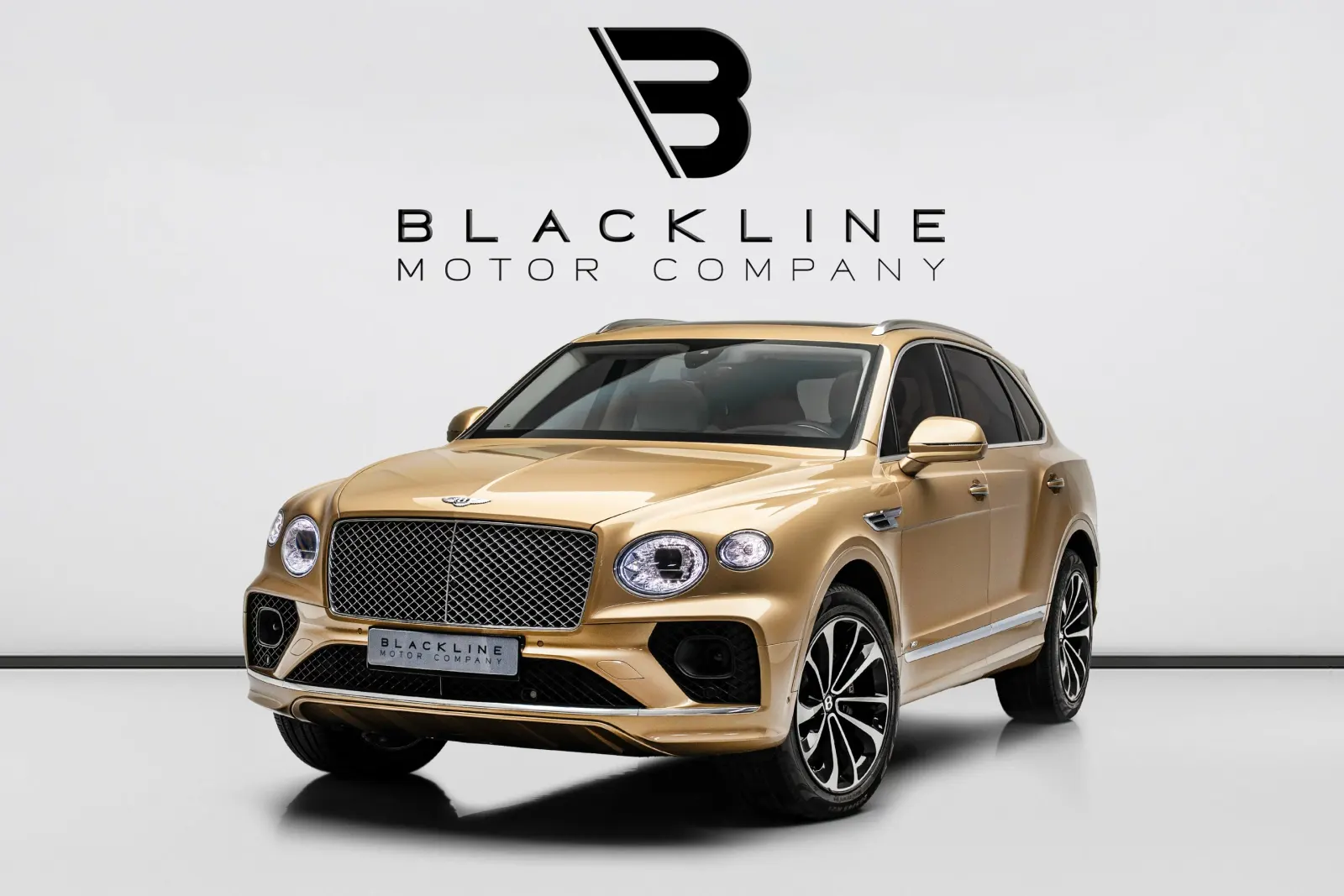 2022 Bentley Bentayga photo 2