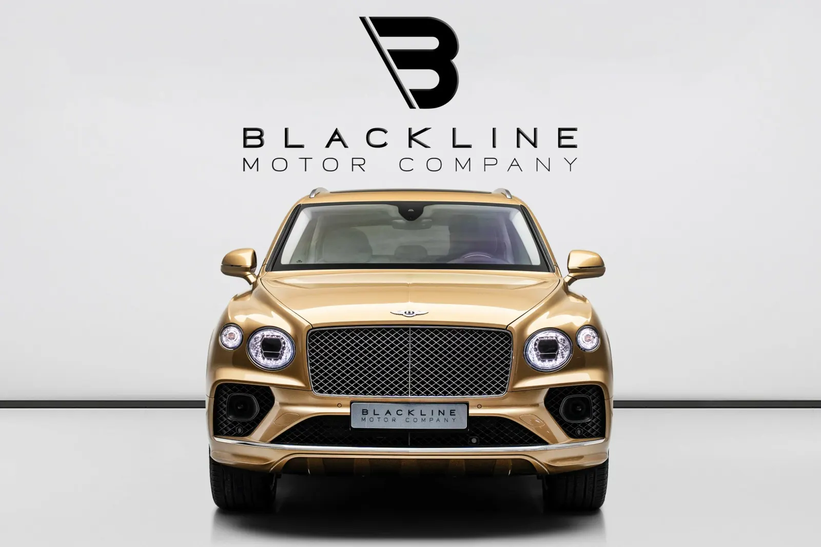 2022 Bentley Bentayga photo 3