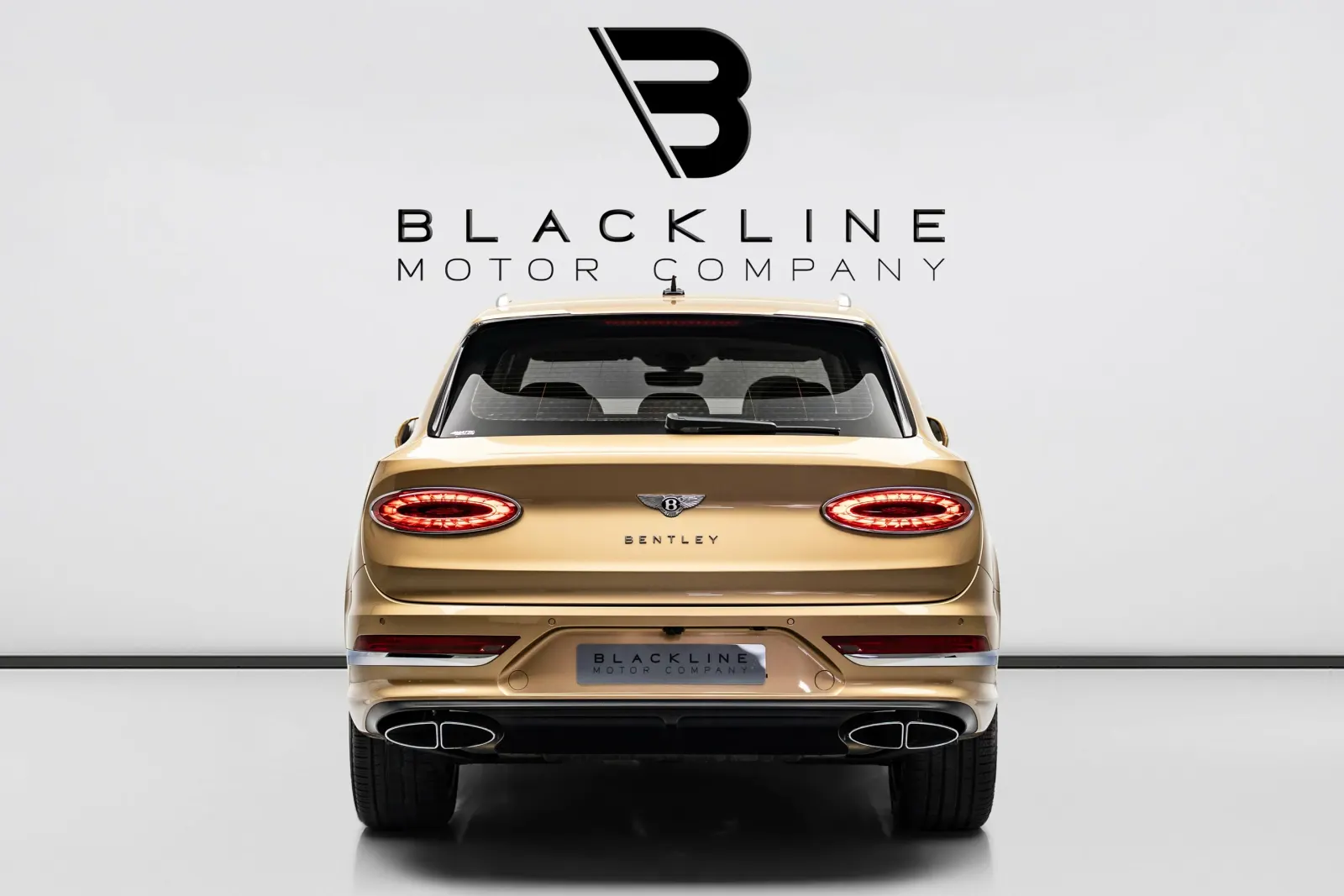 2022 Bentley Bentayga photo 4