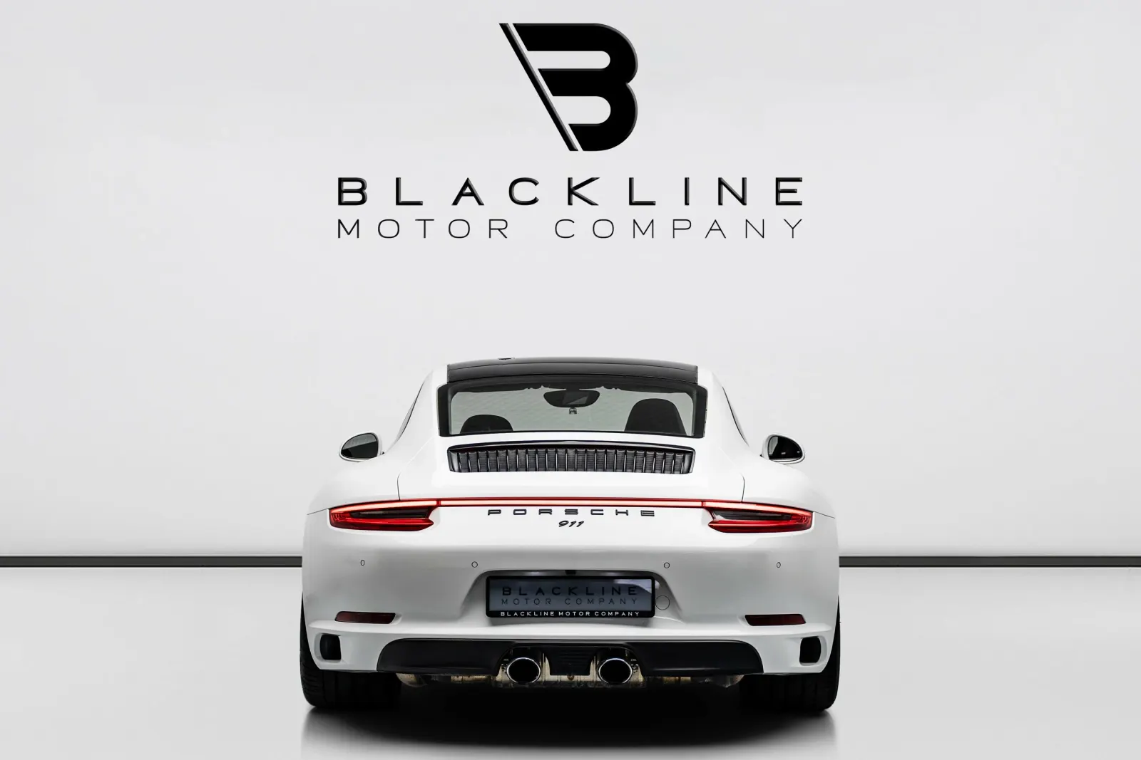 2017 Porsche 911 Carrera 4 photo 6