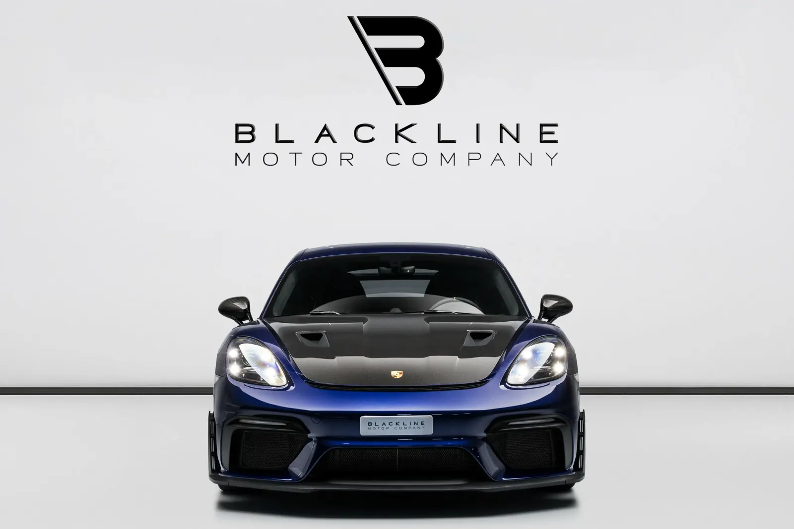 2024 Porsche GT4 RS photo 3