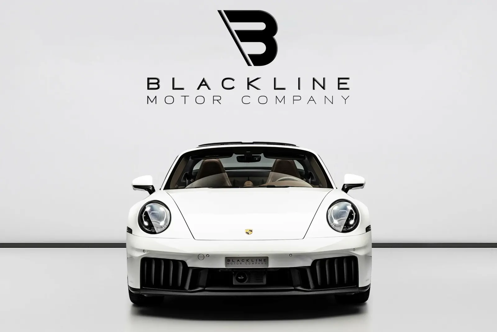 2025 Porsche 911 Targa 4 GTS photo 3