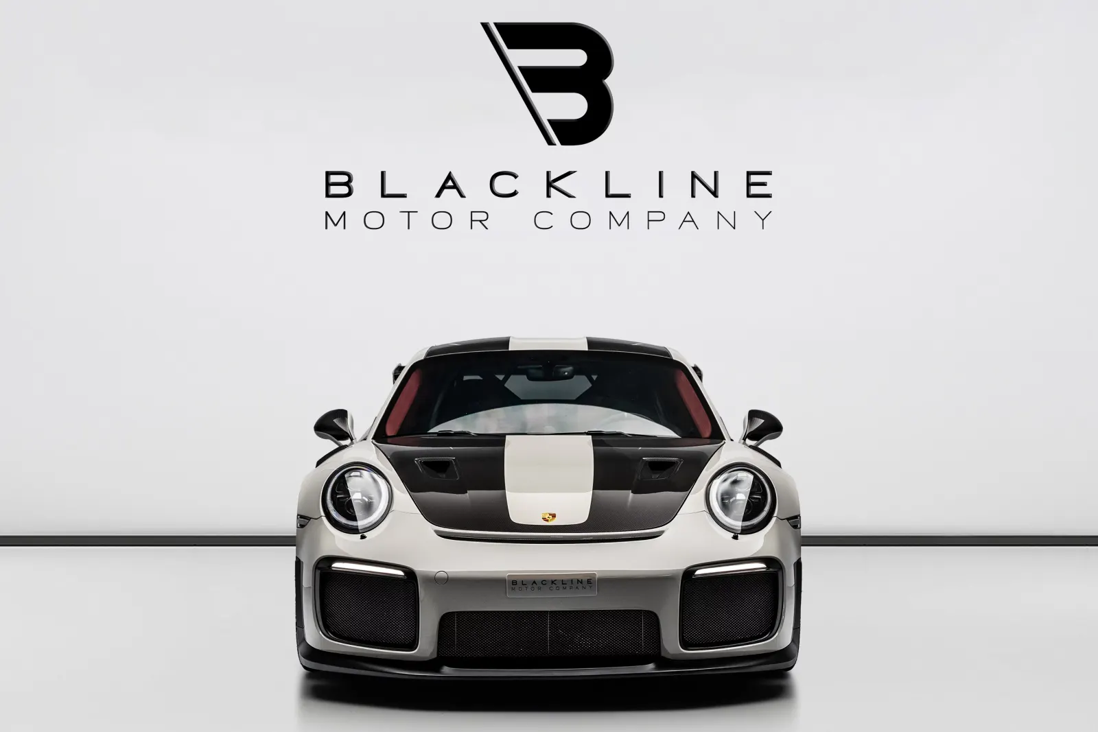 2018 Porsche 911 GT2 RS photo 3