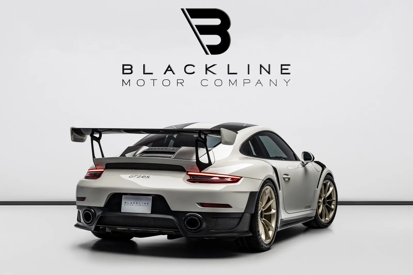 2018 Porsche 911 GT2 RS photo 5