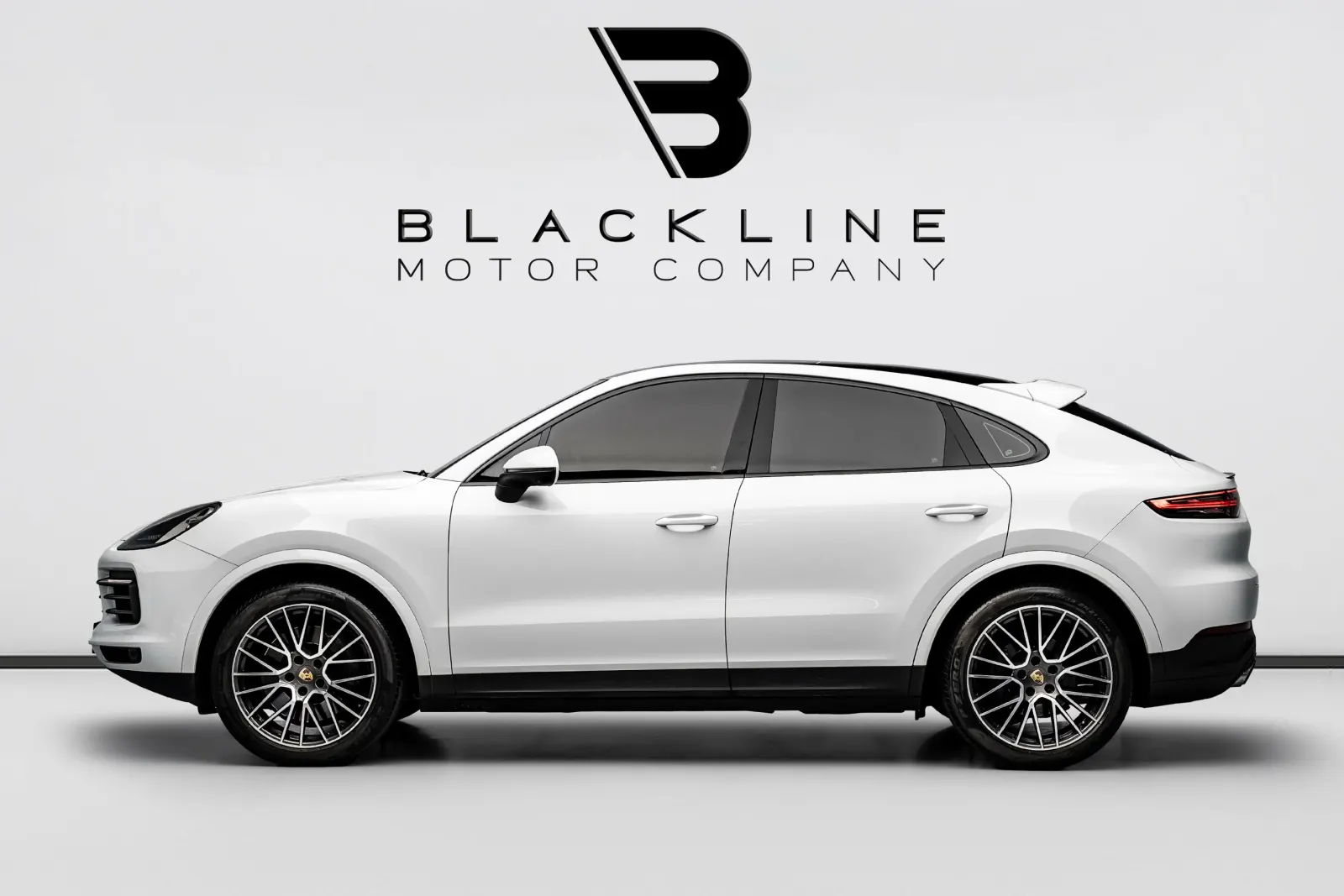 2022 Porsche Cayenne S Coupe photo 4