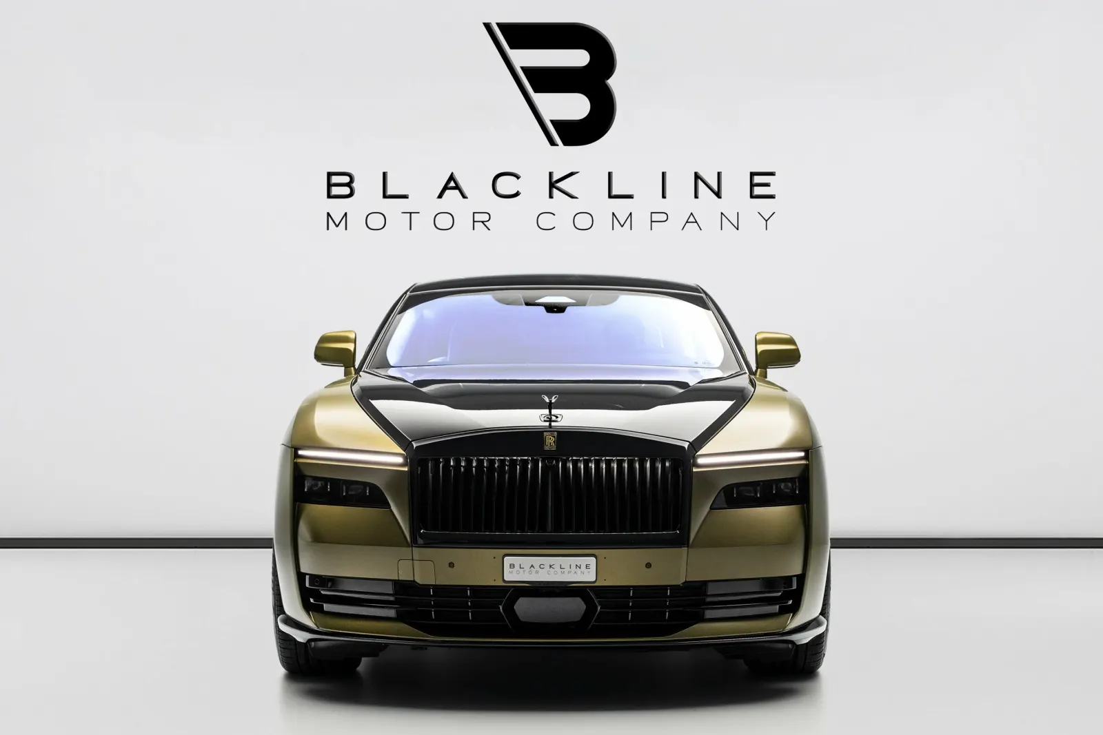 2025 Rolls-Royce Spectre photo 3