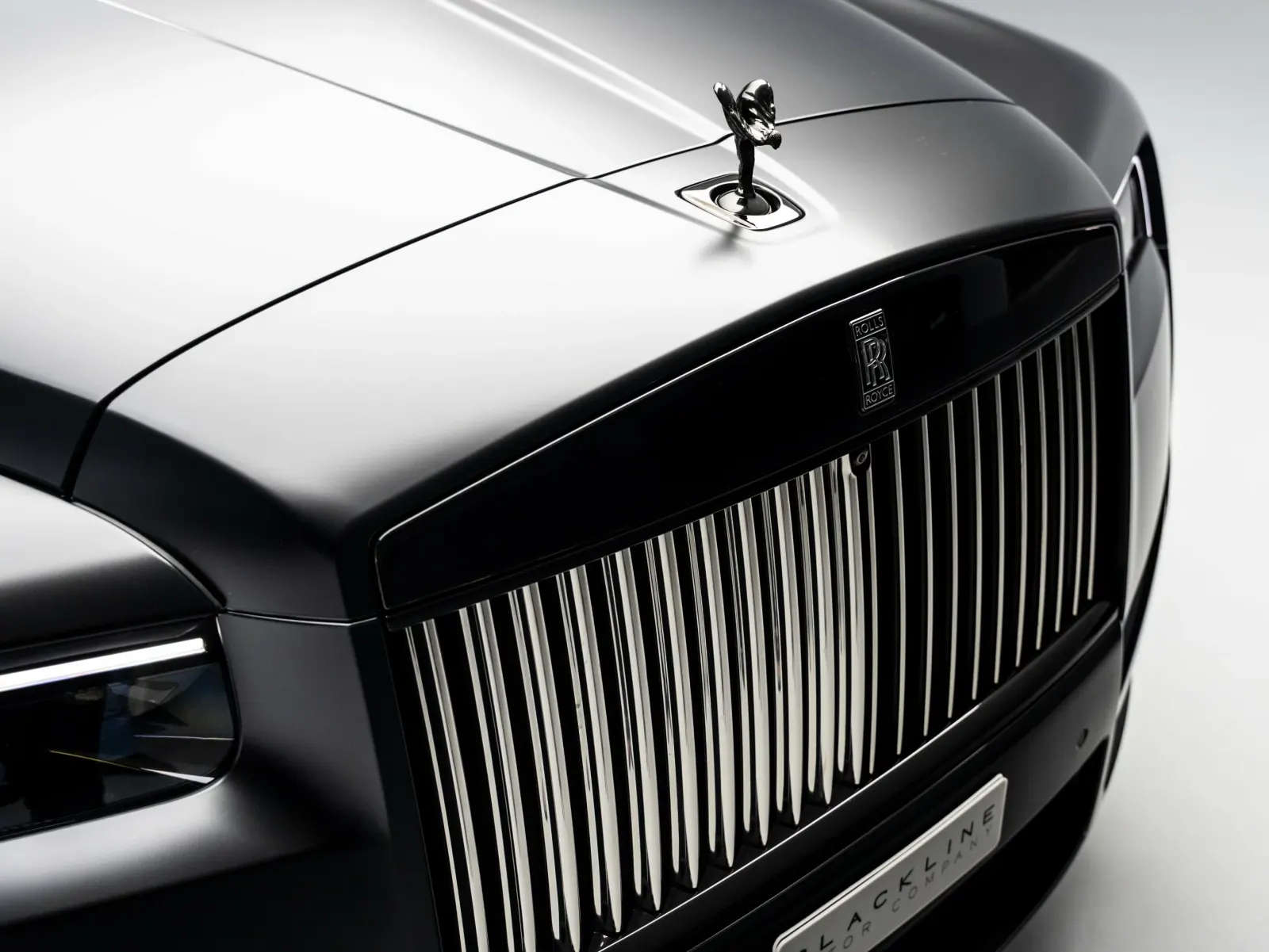 2022 Rolls-Royce Cullinan Black Badge photo 6