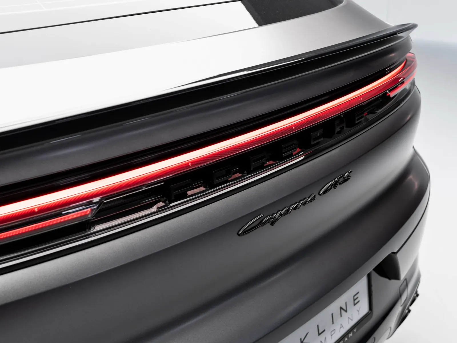 2025 Porsche Cayenne GTS photo 6