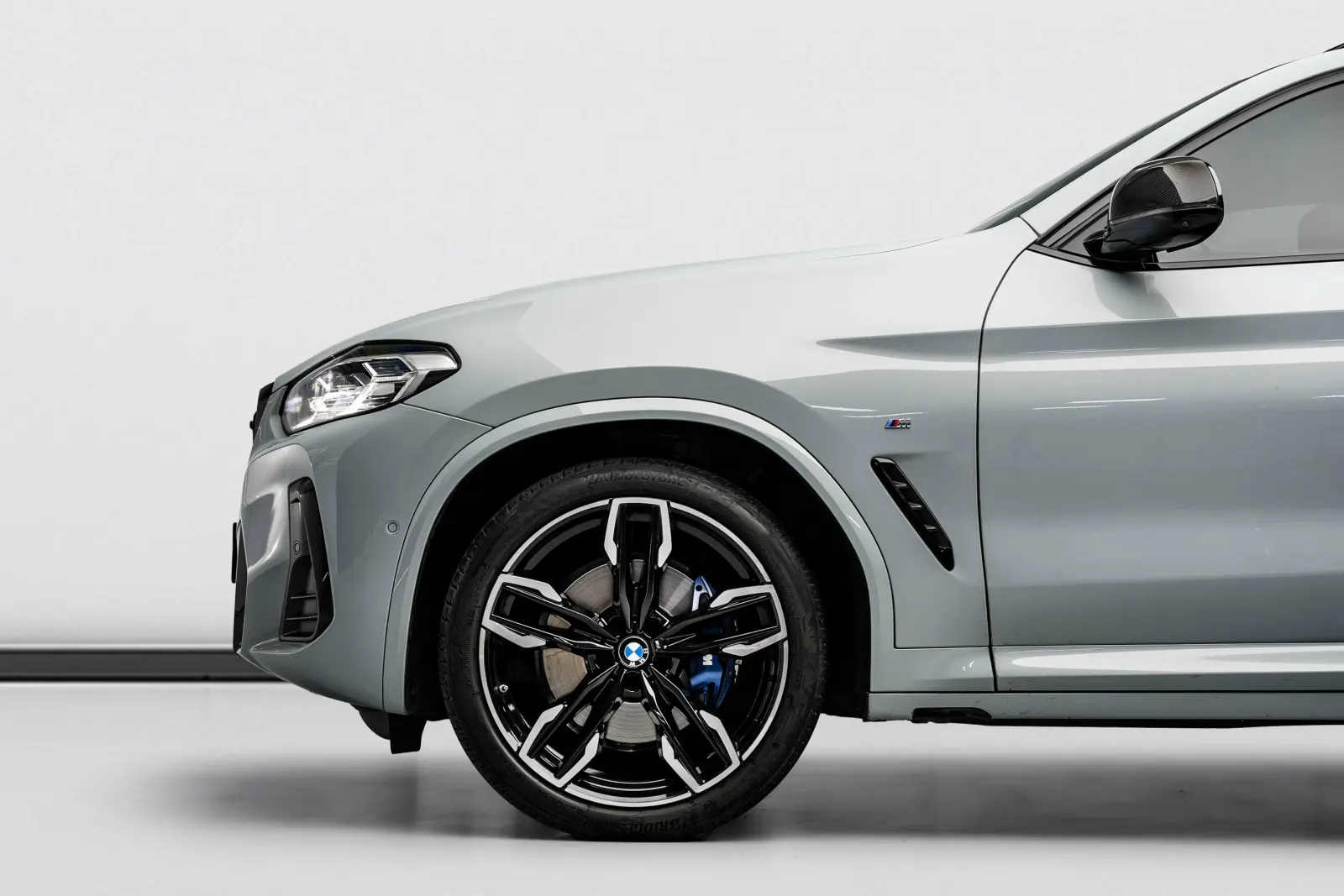 2024 BMW X4 M40i photo 6