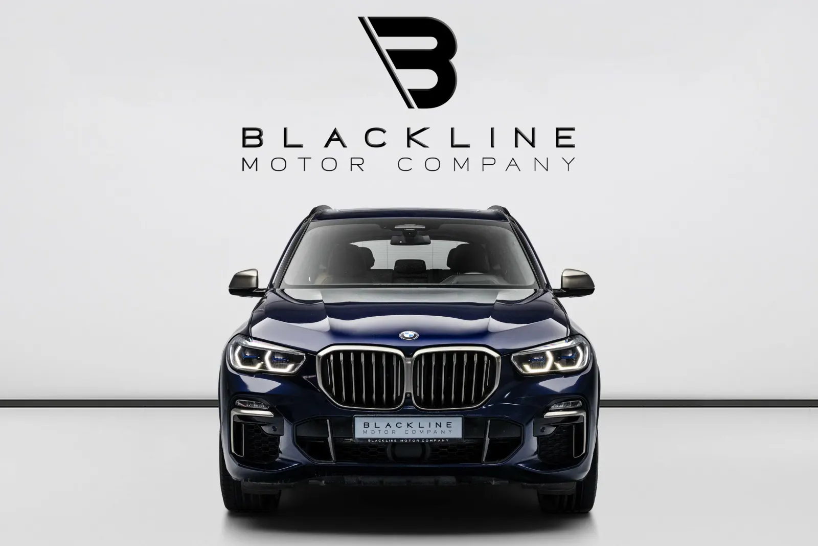 2021 BMW X5 M50i photo 3