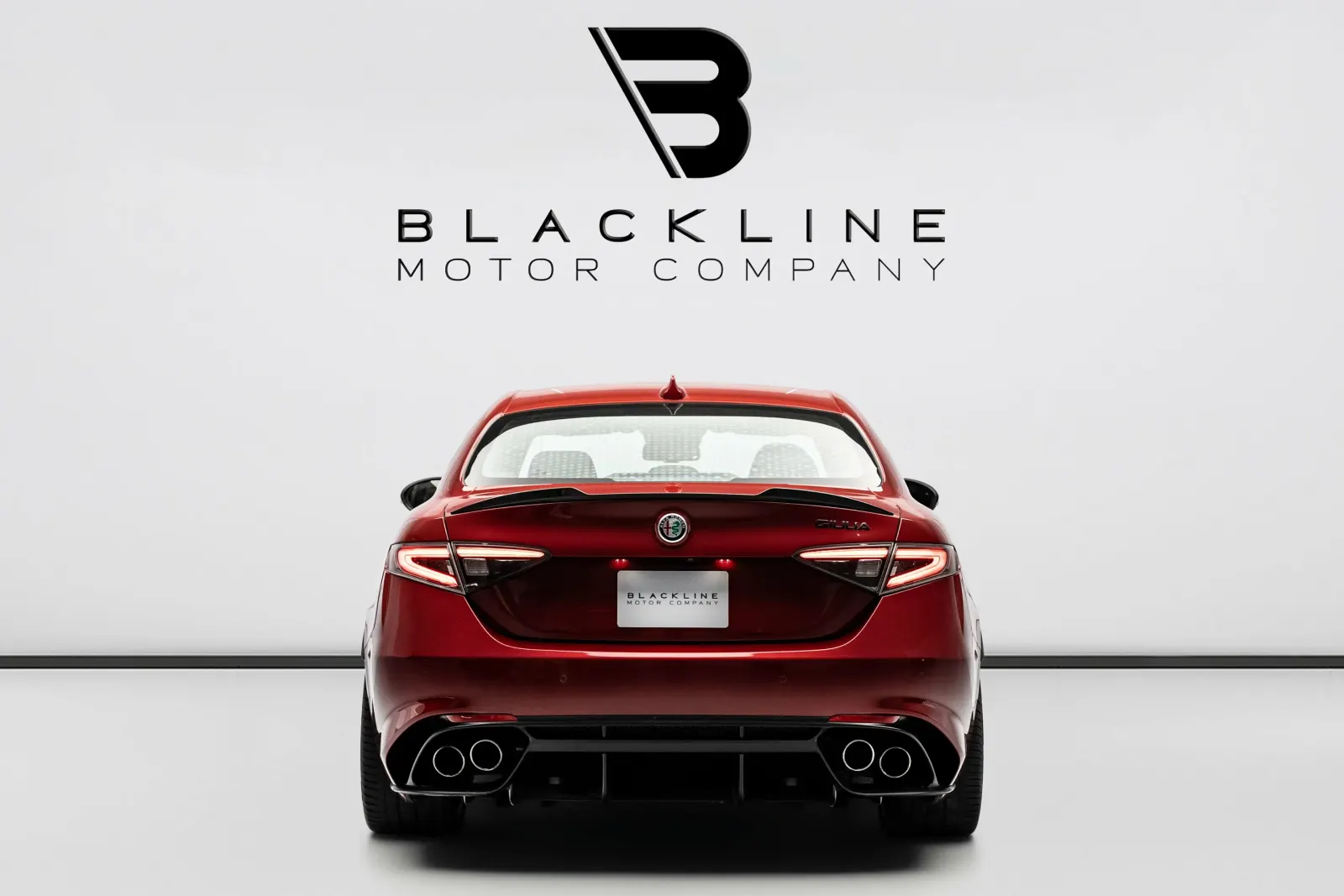 2020 Alfa Romeo Guilia Quadrifoglio photo 4