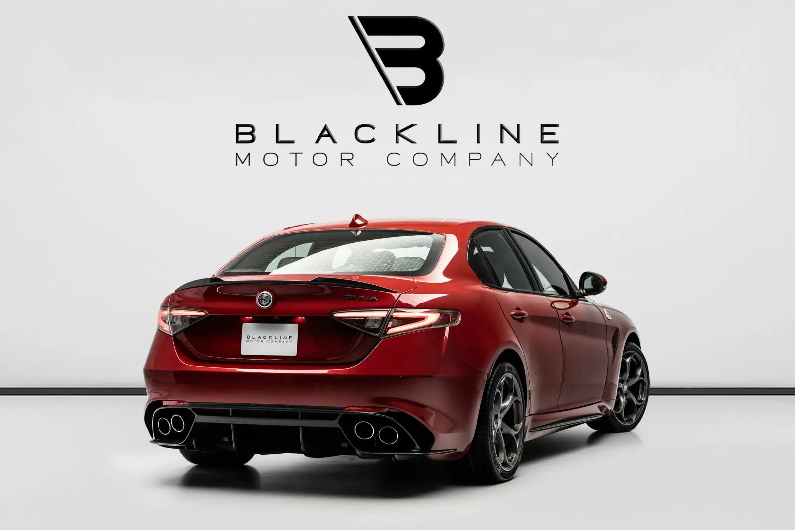 2020 Alfa Romeo Guilia Quadrifoglio photo 5