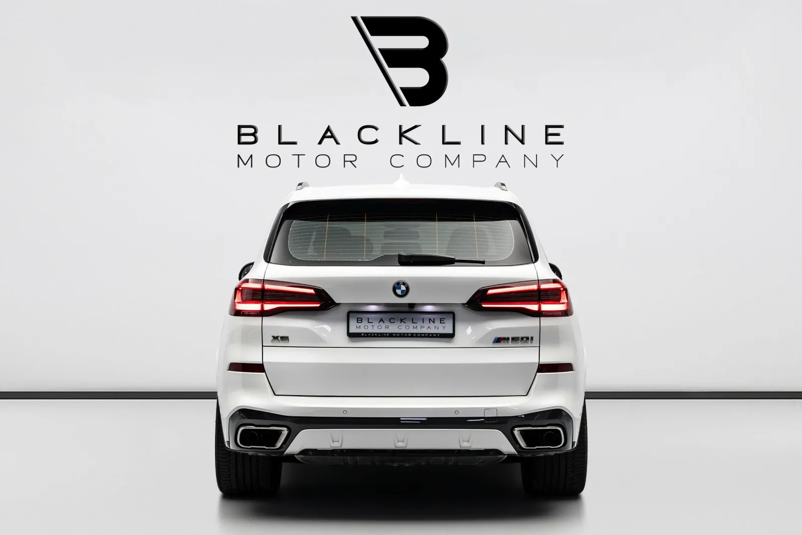2022 BMW X5 M50i photo 4