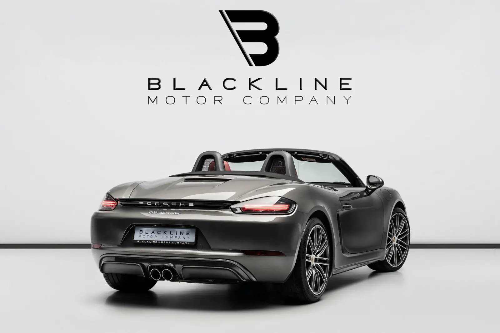 2021 Porsche Boxster photo 6