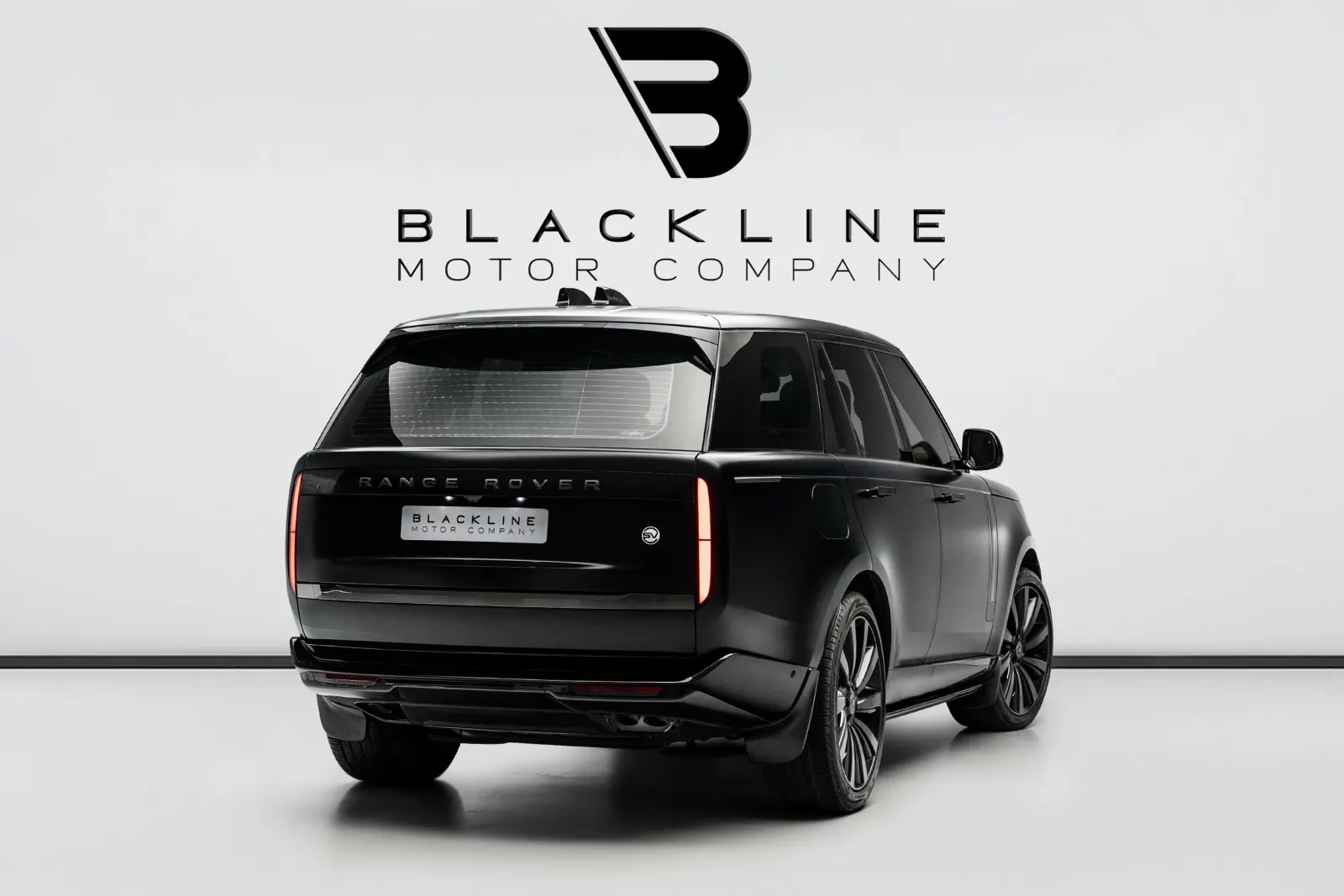 2023 Land Rover Range Rover SV photo 5