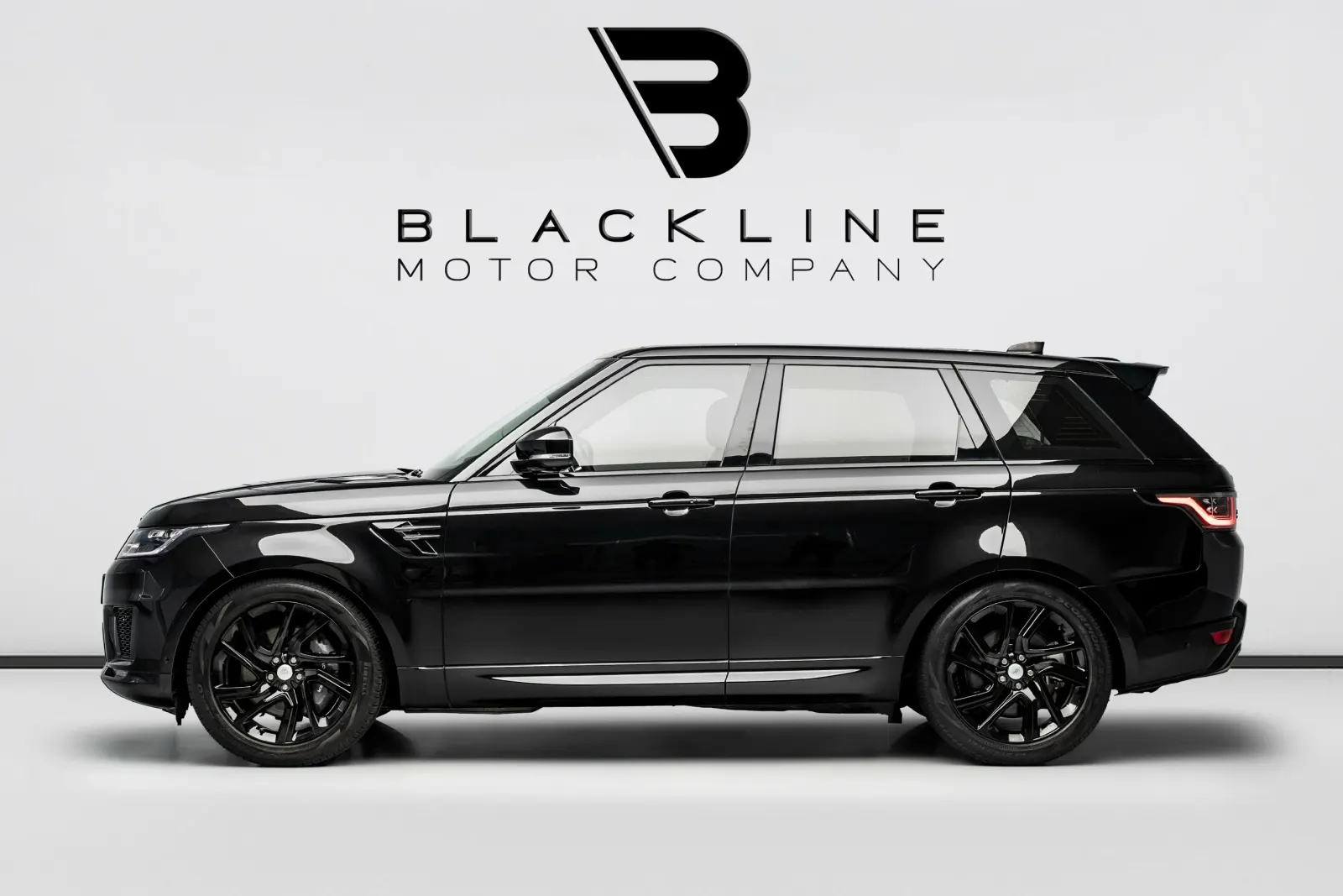 2022 Land Rover Range Rover Sport HSE photo 6