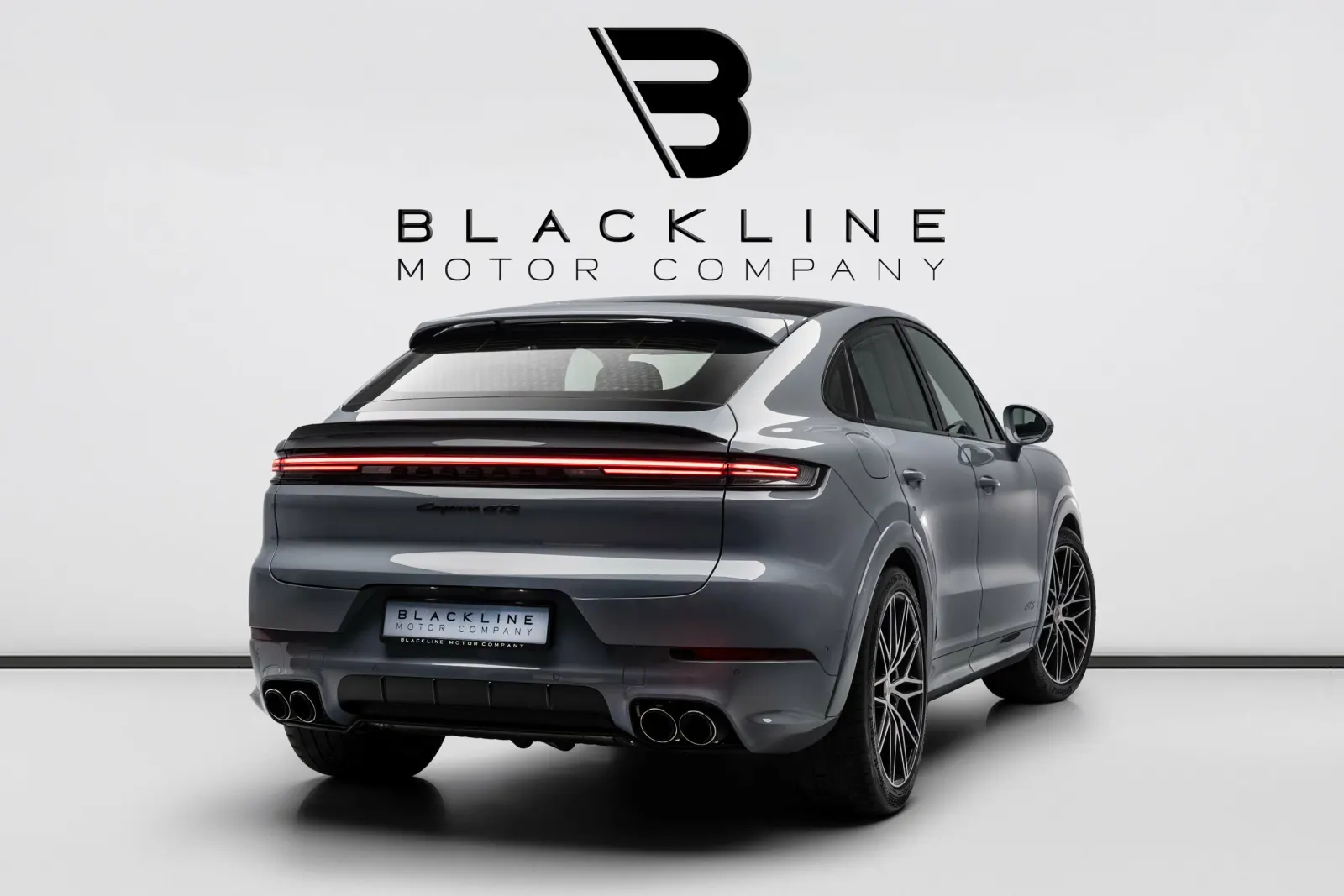2025 Porsche Cayenne GTS Coupe photo 5