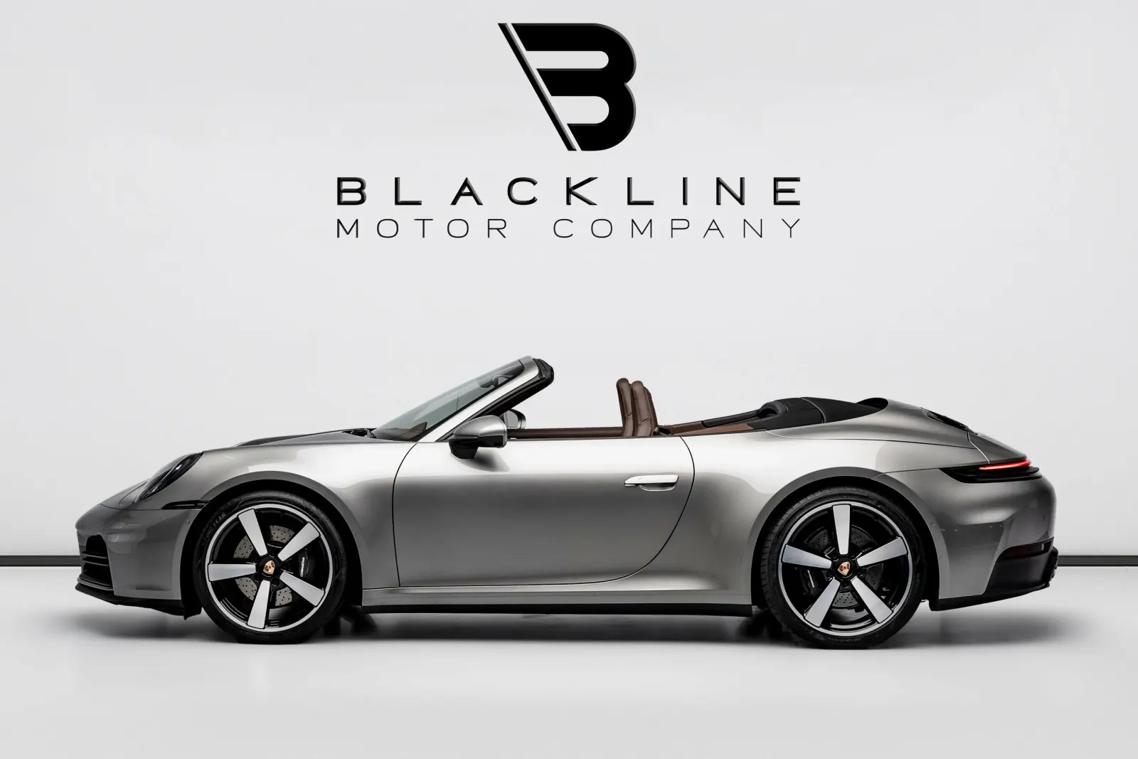 2026 Porsche 911 Cabriolet photo 6