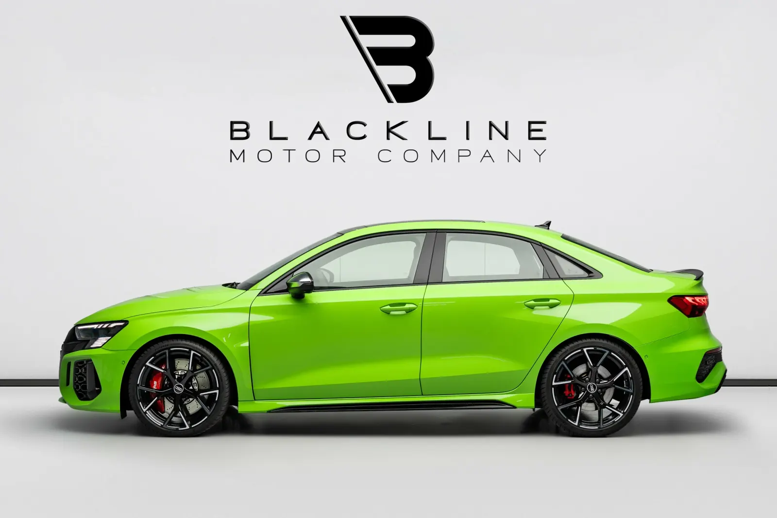 2024 Audi RS3 photo 6