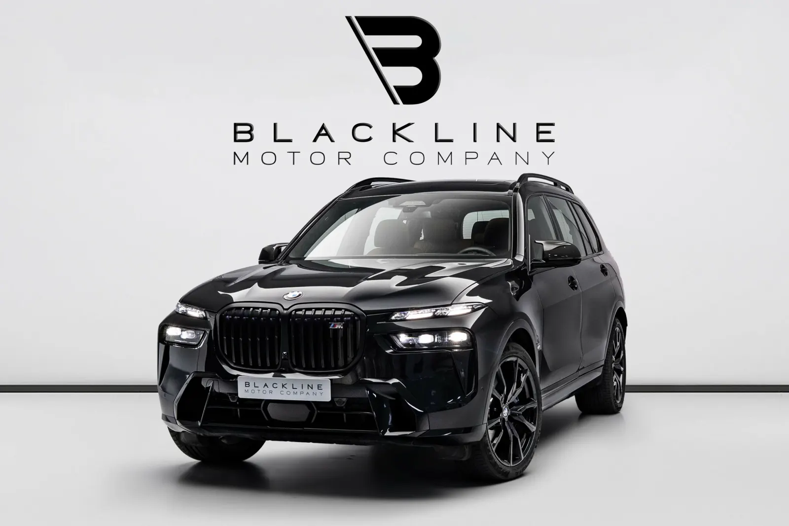 2026 BMW X7 M60i photo 2