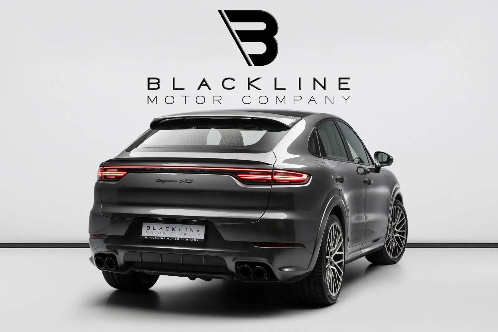 2023 Porsche Cayenne GTS photo 5
