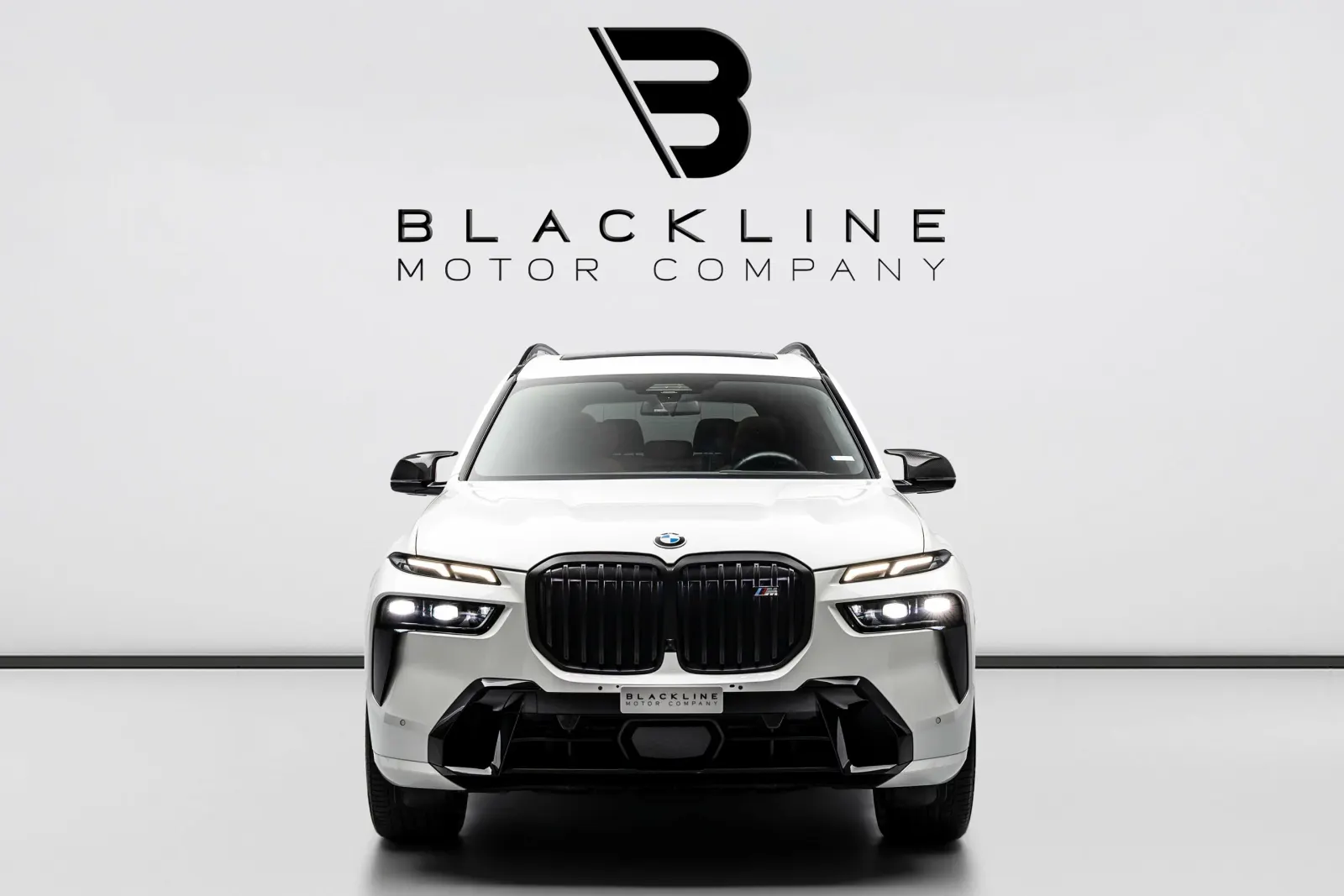 2024 BMW X7 M60i Xdrive photo 3