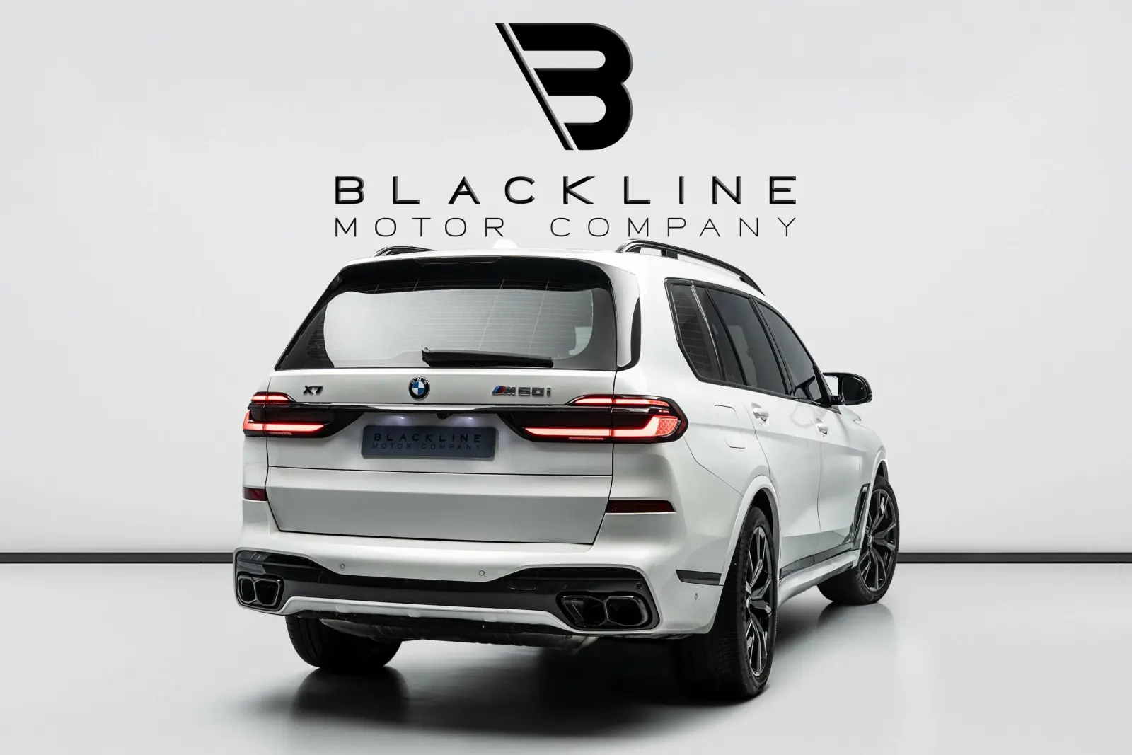 2024 BMW X7 M60i Xdrive photo 4