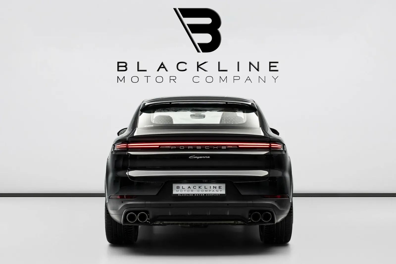 2025 Porsche Cayenne Coupe photo 4