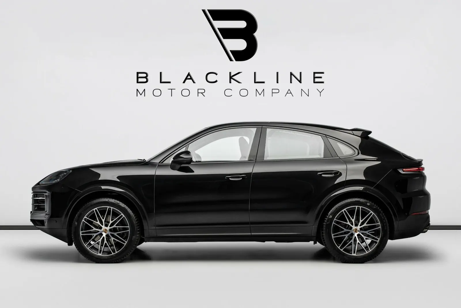 2025 Porsche Cayenne Coupe photo 6