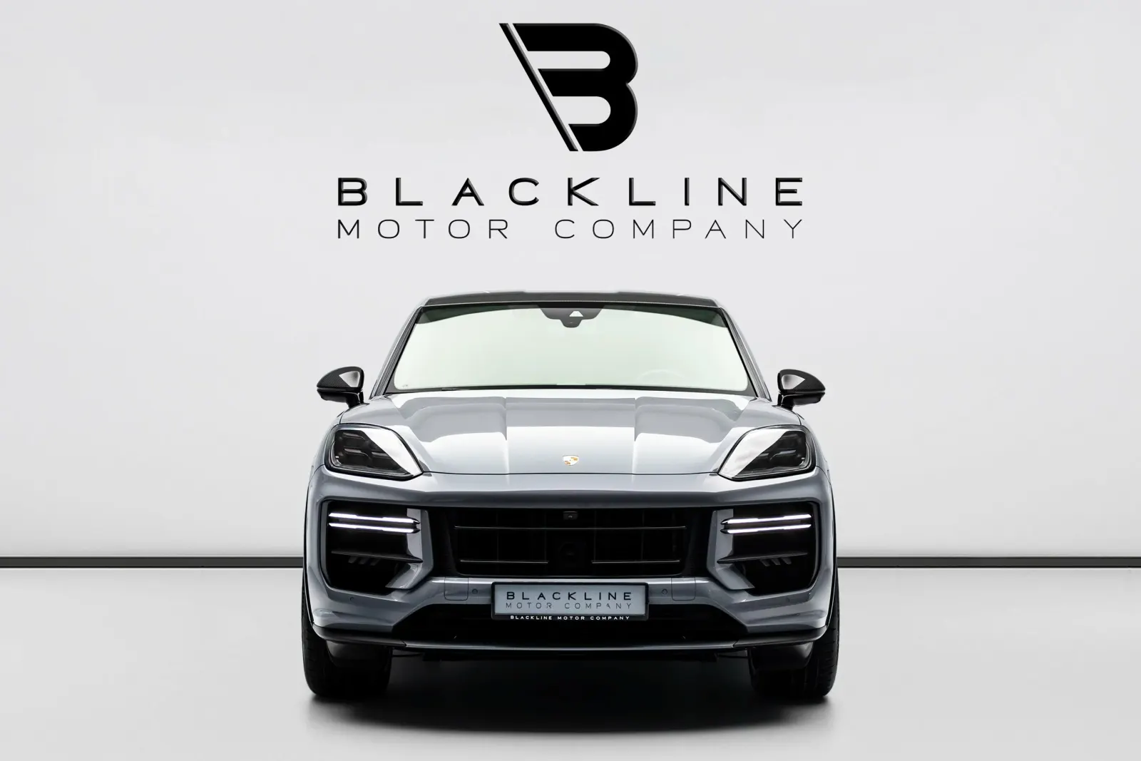 2024 Porsche Cayenne Turbo GT photo 3