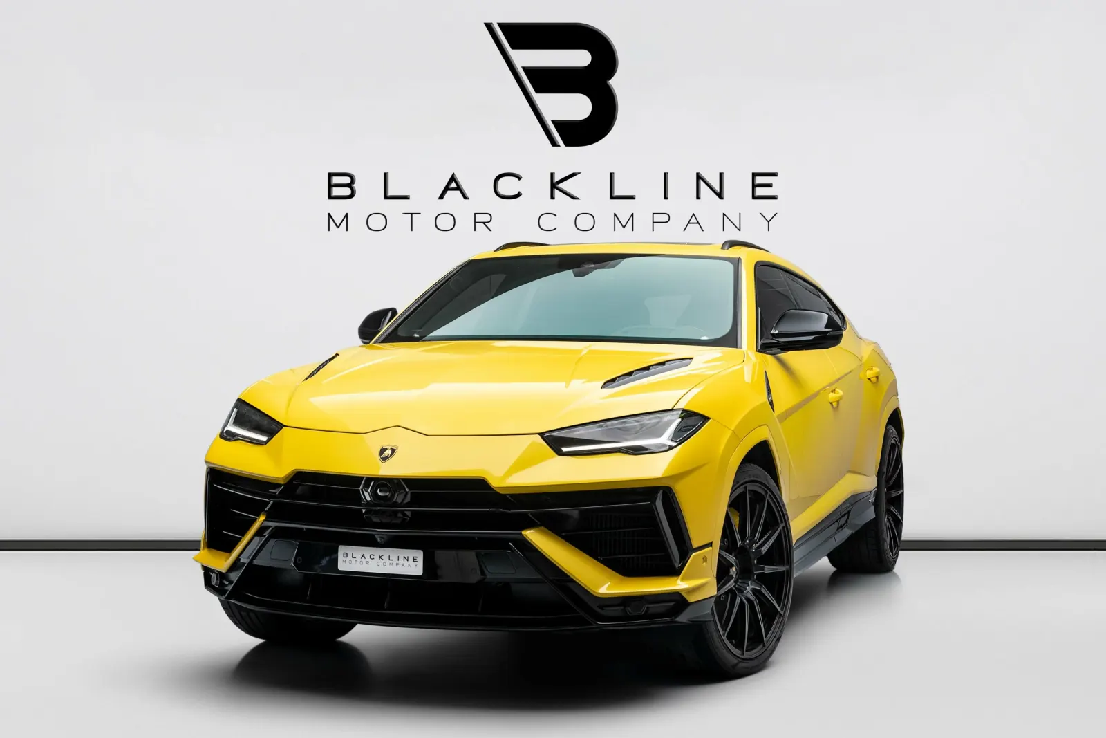 2023 Lamborghini Urus S