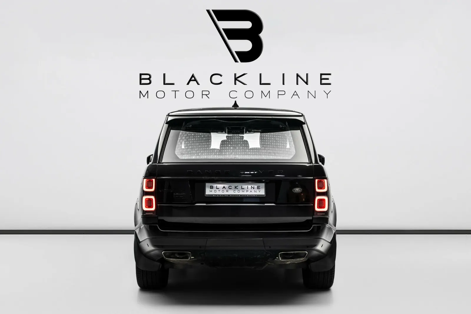 2018 Land Rover Range Rover Vogue SE photo 4