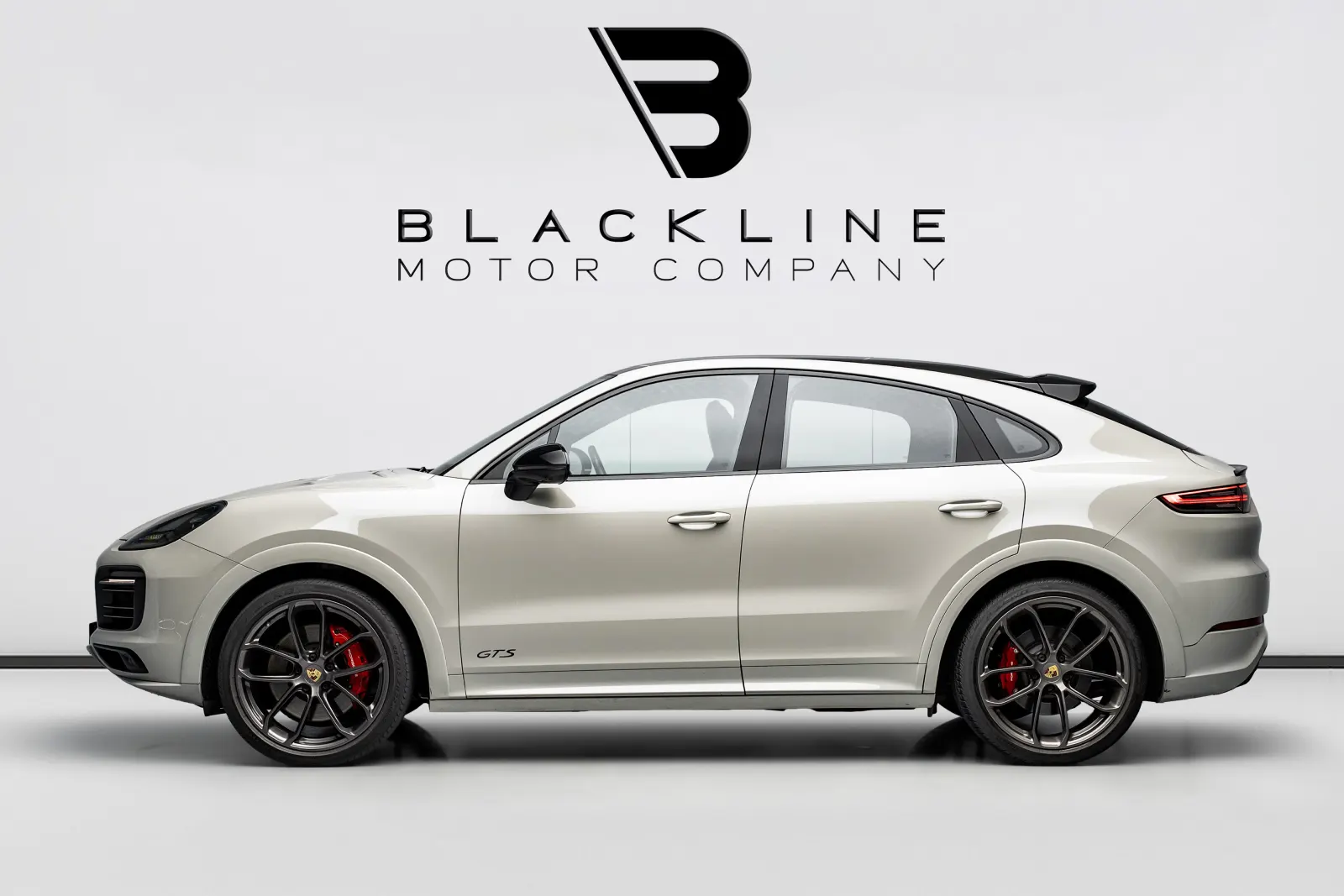 2023 Porsche Cayenne GTS Coupe photo 6