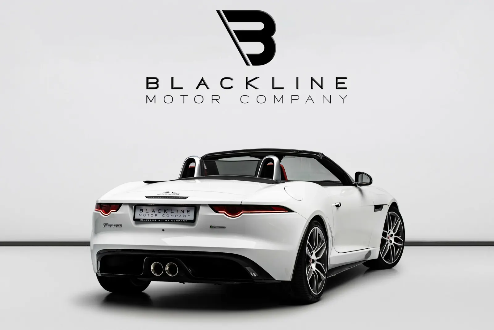 2018 Jaguar F-Type photo 5