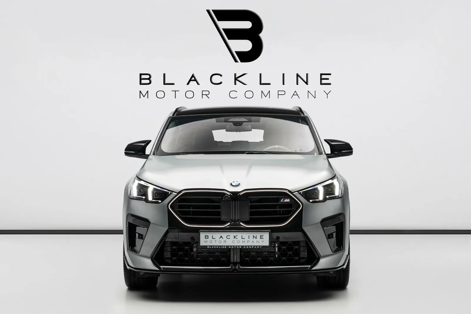 2025 BMW X2 M35i photo 3