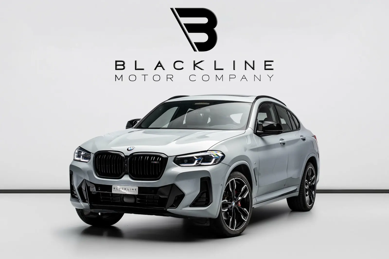 2024 BMW X4 M40i photo 2