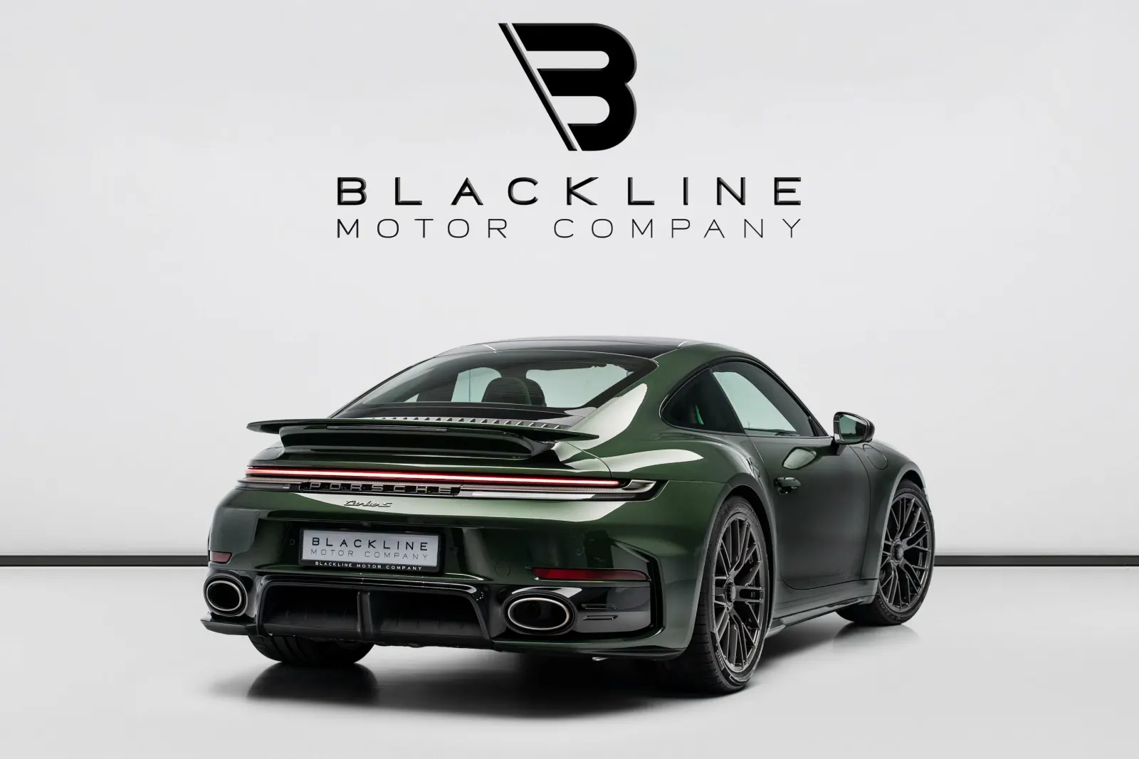 2026 Porsche 911 Turbo S photo 4