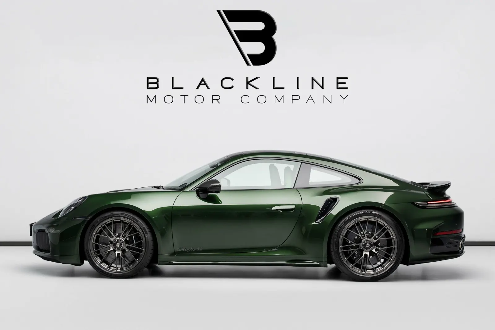 2026 Porsche 911 Turbo S photo 5