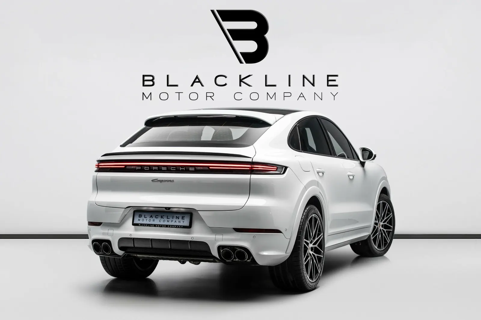 2025 Porsche Cayenne Coupe photo 5