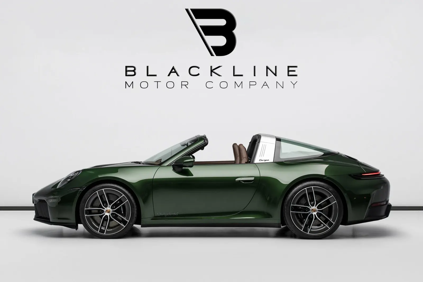 2026 Porsche 911 Targa 4 GTS photo 4