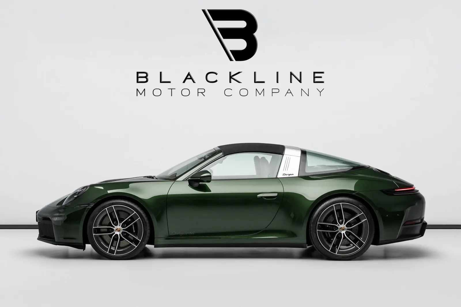 2026 Porsche 911 Targa 4 GTS photo 5