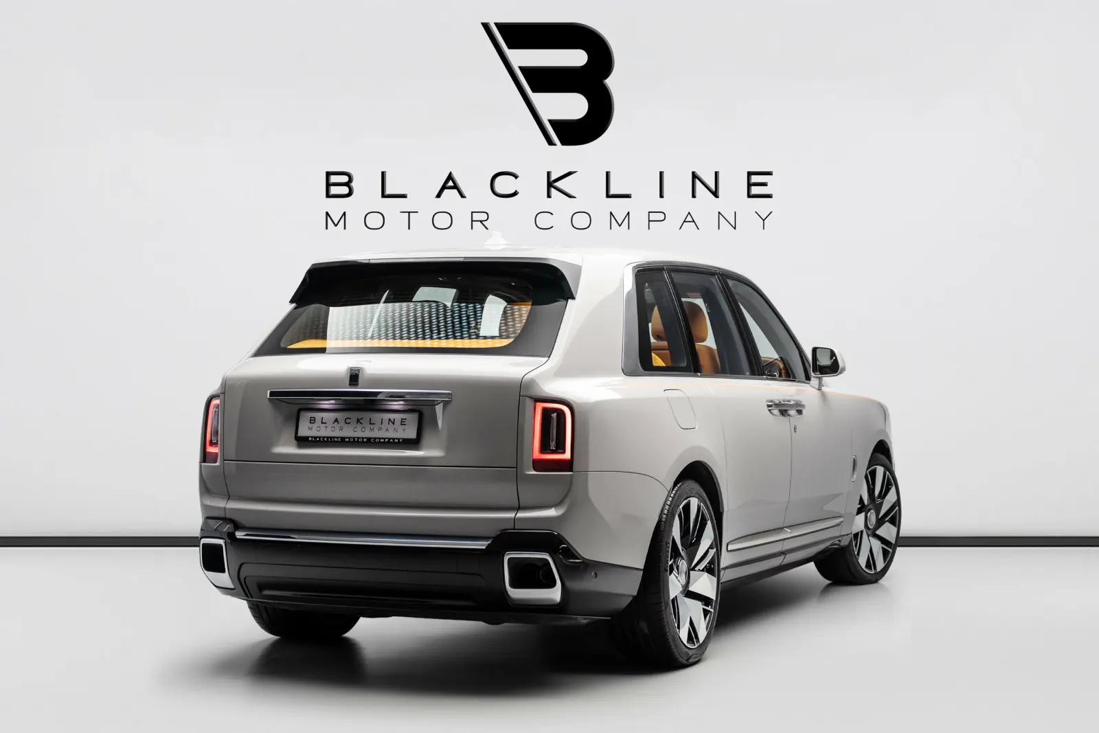 2025 Rolls-Royce Cullinan photo 5